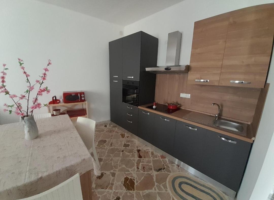 Apartamento Little Italy Castellammare del Golfo Exterior foto